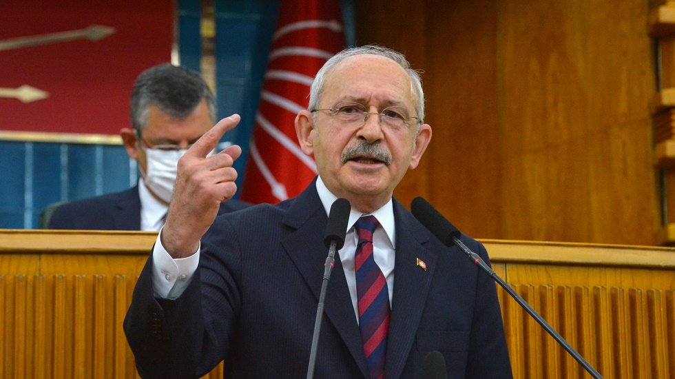 Kılı&ccedil;daroğlu Bah&ccedil;eli'yi fena kızdıracak: "Sen barajı ge&ccedil;emeyince nereye y&uuml;zeceksin?"