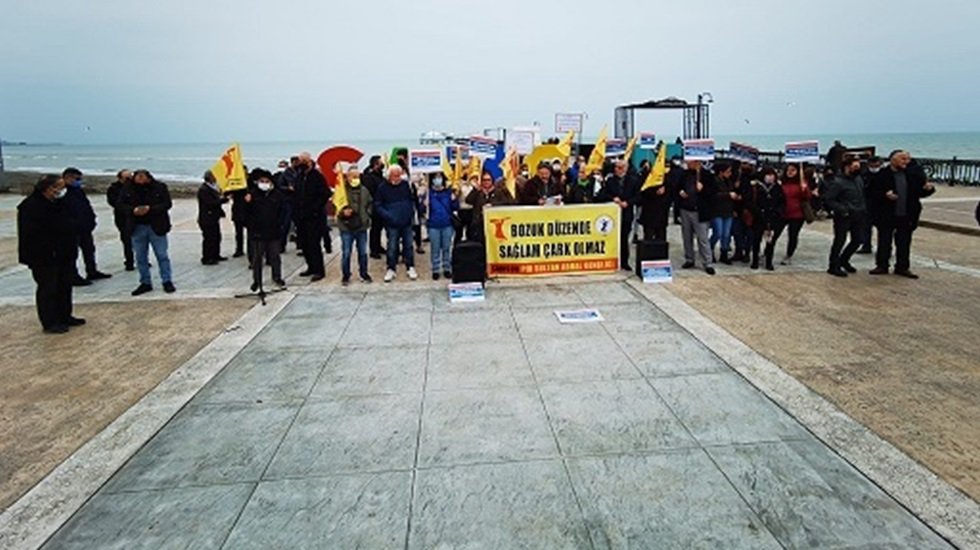 PSAKD: D&uuml;ş&uuml;nceye &Ouml;zg&uuml;rl&uuml;k, İnan&ccedil;lara Eşitlik!