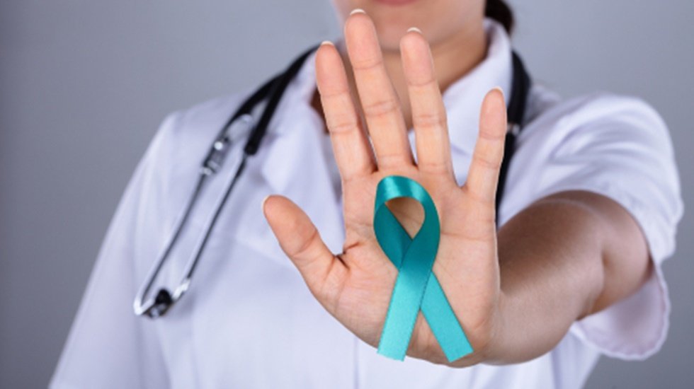 Rahim ağzı kanserine karşı 500 kız çocuğuna ücretsiz HPV aşısı