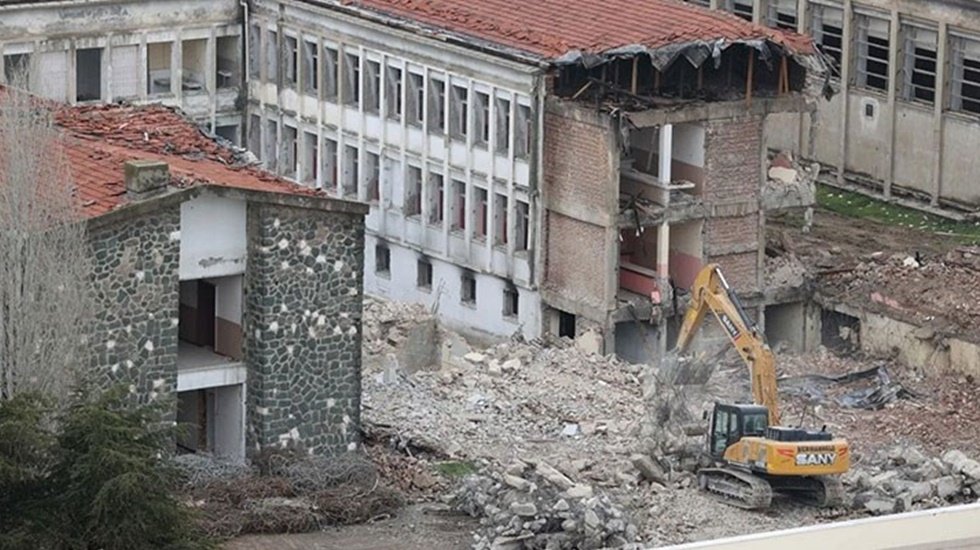 Başkan Tugay’dan Buca Cezaevi açıklaması 