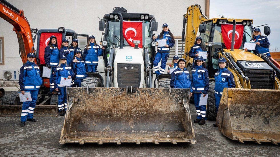 Soyer: İzmir&rsquo;in altyapısında kadın eli, kadın emeği daha fazla olacak
