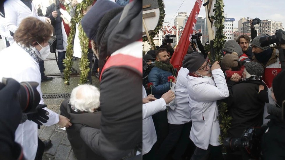 Taksim Anıtı&rsquo;na &ccedil;elenk koymak isteyen hekimlere polis m&uuml;dahale etti