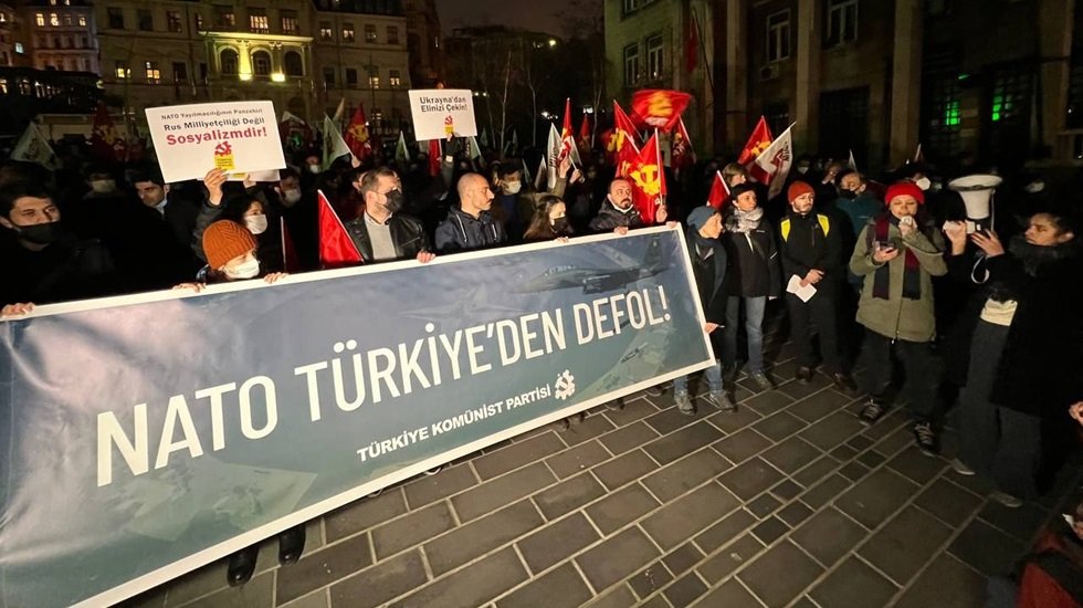 TKP: NATO T&uuml;rkiye'den defol!&nbsp;