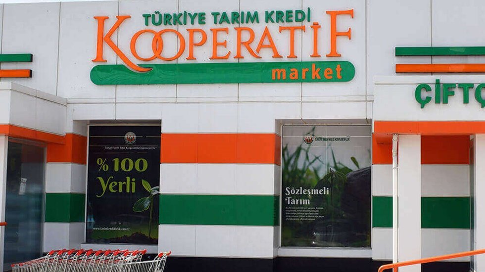 Tarım Kredi Kooperatifleri'nde indirim beklerken, m&uuml;d&uuml;rler gitti