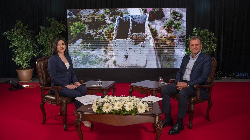 Başkan Se&ccedil;er: &ldquo;&Ouml;ğrencilere toplu taşıma bizde 2024'e kadar 1 TL&rdquo;
