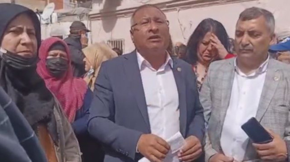 CHP'li Pur&ccedil;u: "Bu mahallede gen&ccedil;lerin y&uuml;zde 80&rsquo;i maalesef madde bağımlısı!"