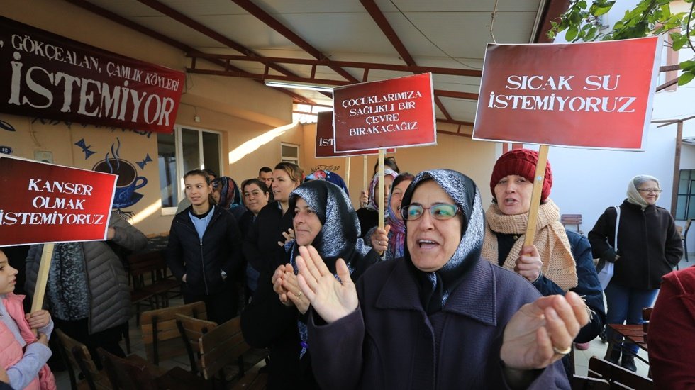 Direnen k&ouml;yl&uuml;ler kazandı