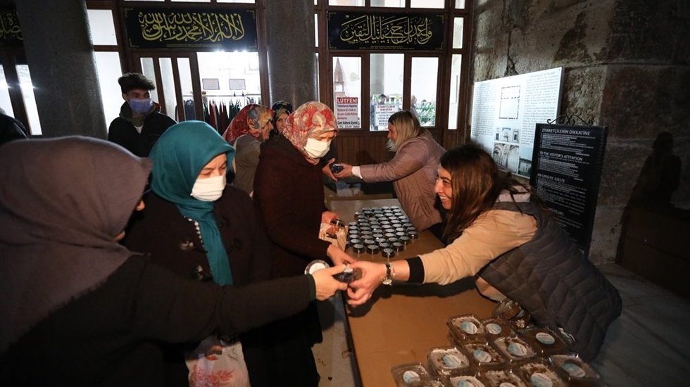 Efes Sel&ccedil;uk Ramazan&rsquo;a dayanışma ile başladı