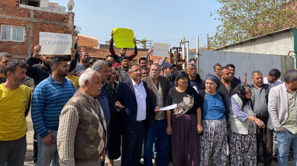 "H&uuml;k&uuml;met, geri d&ouml;n&uuml;ş&uuml;m iş&ccedil;ilerinin ekmeğiyle oynuyor"