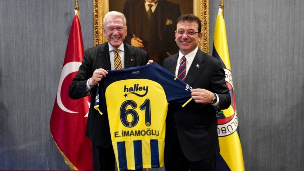 İmamoğlu: Politik alandaki bölünmeyi sporla kucaklayabiliriz