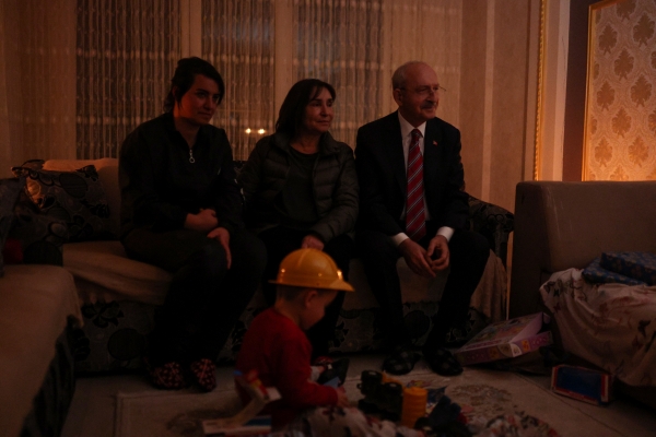 https://yenisoluk.com/uploads/2022/04/kılı&ccedil;daroğlu demir ailesi (11)