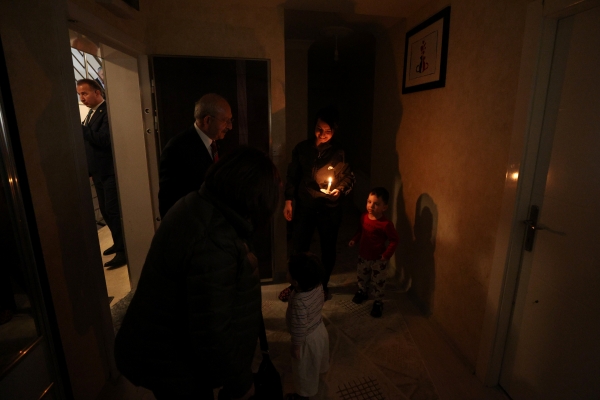 https://yenisoluk.com/uploads/2022/04/kılı&ccedil;daroğlu demir ailesi (2)
