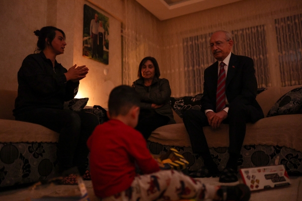 https://yenisoluk.com/uploads/2022/04/kılı&ccedil;daroğlu demir ailesi (6)