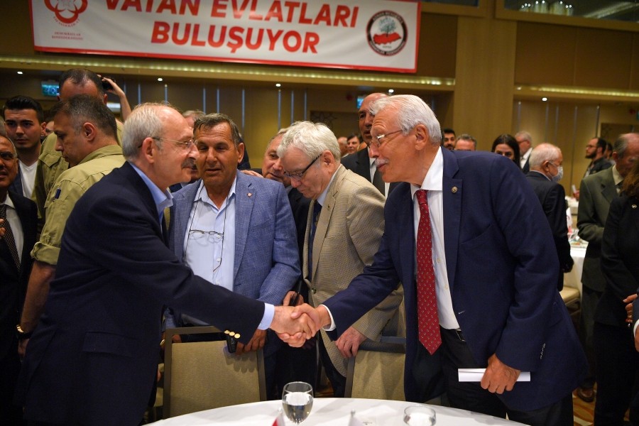 https://yenisoluk.com/uploads/2022/04/kılı&ccedil;daroğlu demirkırat (7)