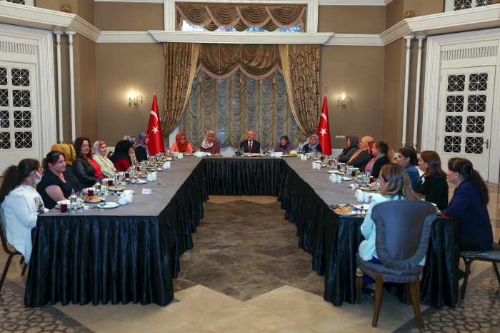 https://yenisoluk.com/uploads/2022/04/kılı&ccedil;daroğlu iftar (3)