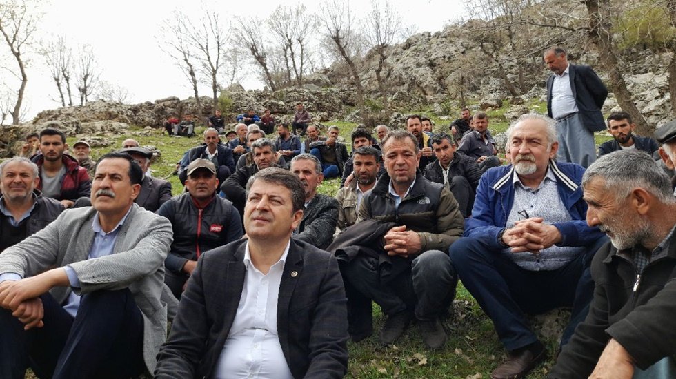 Müteahhitleri zengin etmek için verilen ruhsatlar yaşadığımız toprakları tehdit ediyor