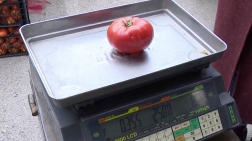 CHP&rsquo;li Yılmaz: "Kilo devri bitti tane domates 8 TL!"