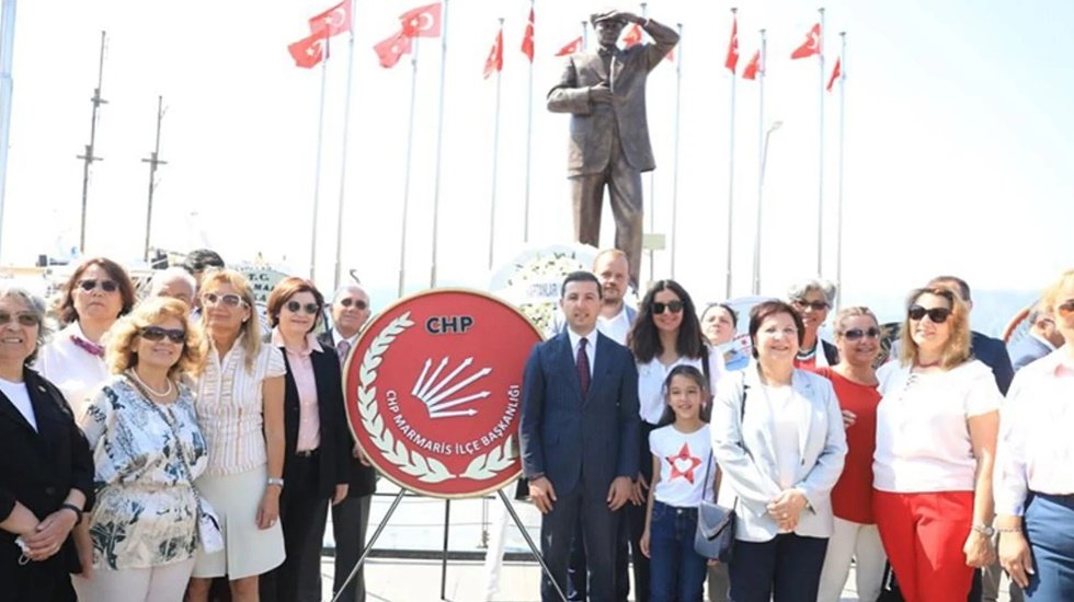 3 dakikalık 19 Mayıs kutlamasına yoğun tepki