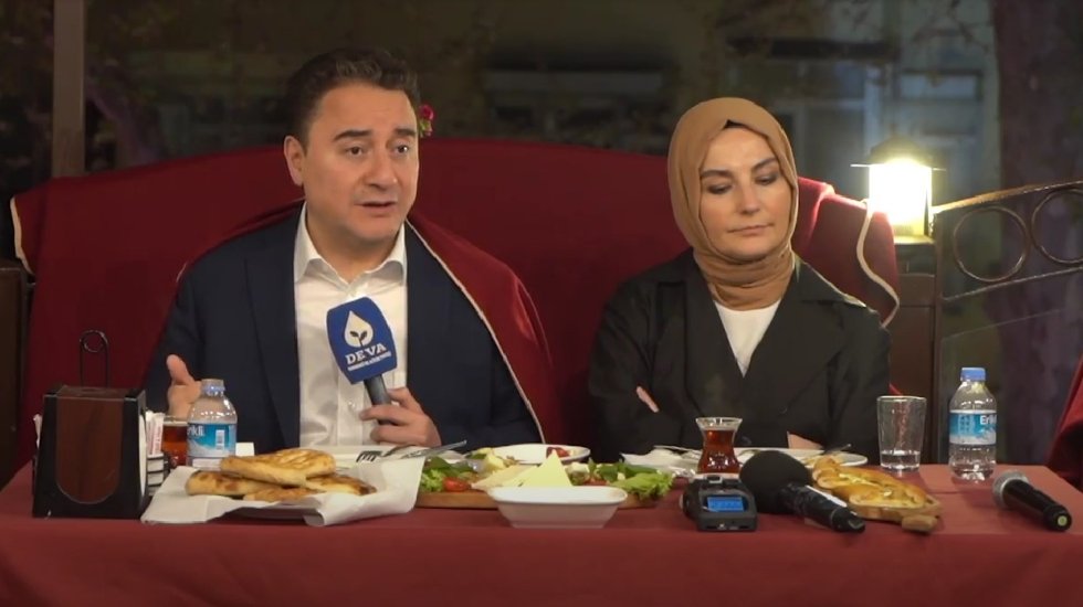 Babacan: İnsanlar AK Parti&rsquo;ye daha k&ouml;t&uuml;s&uuml;nden korktukları i&ccedil;in destek veriyor