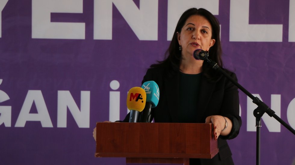 Buldan: "Seni duvara &ccedil;ivilerim" 90&rsquo;ların zihniyetine sahip olan iktidarın s&ouml;z&uuml;d&uuml;r