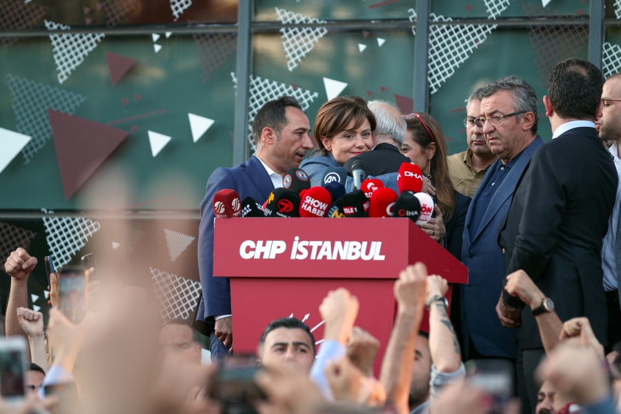https://yenisoluk.com/uploads/2022/05/chp istanbul (9)