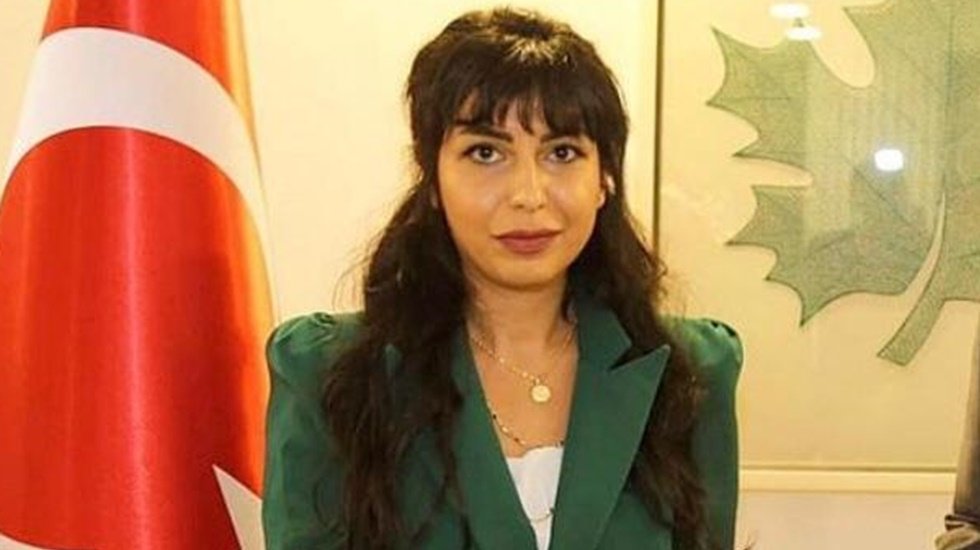 Gizem Yıldırım: Akan her kadın kanından iktidar sorumludur!