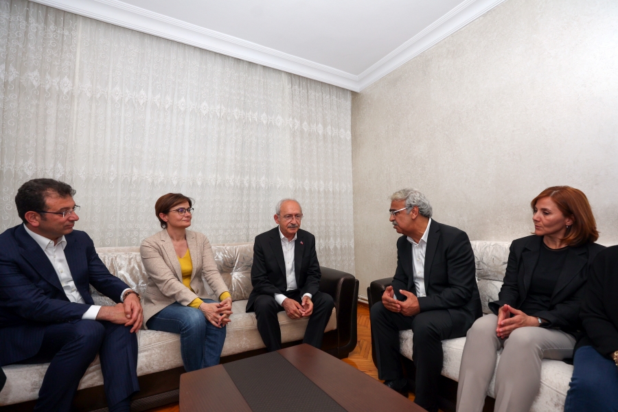 https://yenisoluk.com/uploads/2022/05/kılı&ccedil;daroğlu taziye