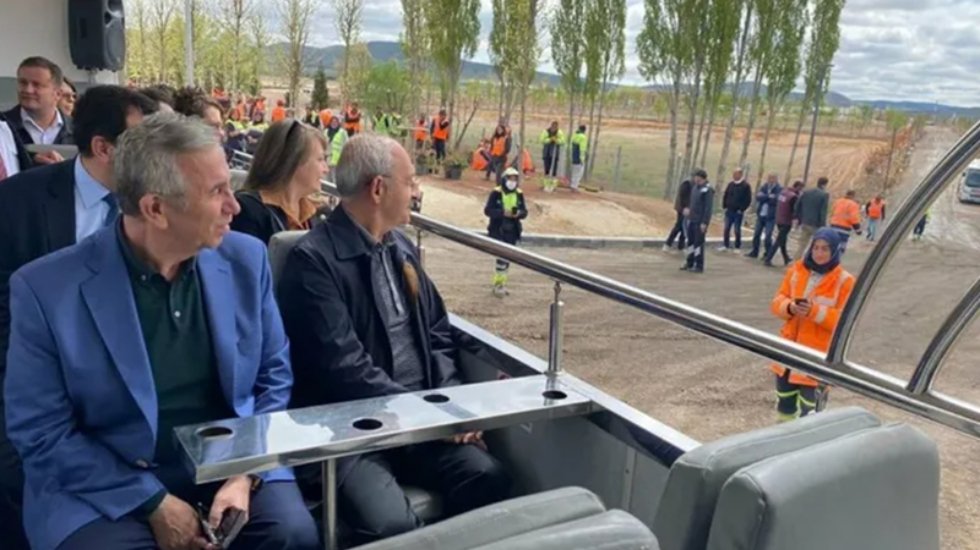 Kemal Kılı&ccedil;daroğlu ve Mansur Yavaş bir araya geldi: "Yalnız bırakmıyoruz, bırakmayacağız"