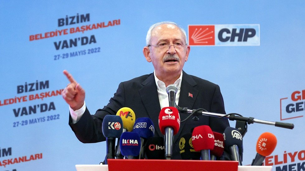 Kılı&ccedil;daroğlu'ndan SADAT'a: 'Sizin feriştahınız gelse bizi korkutamaz'