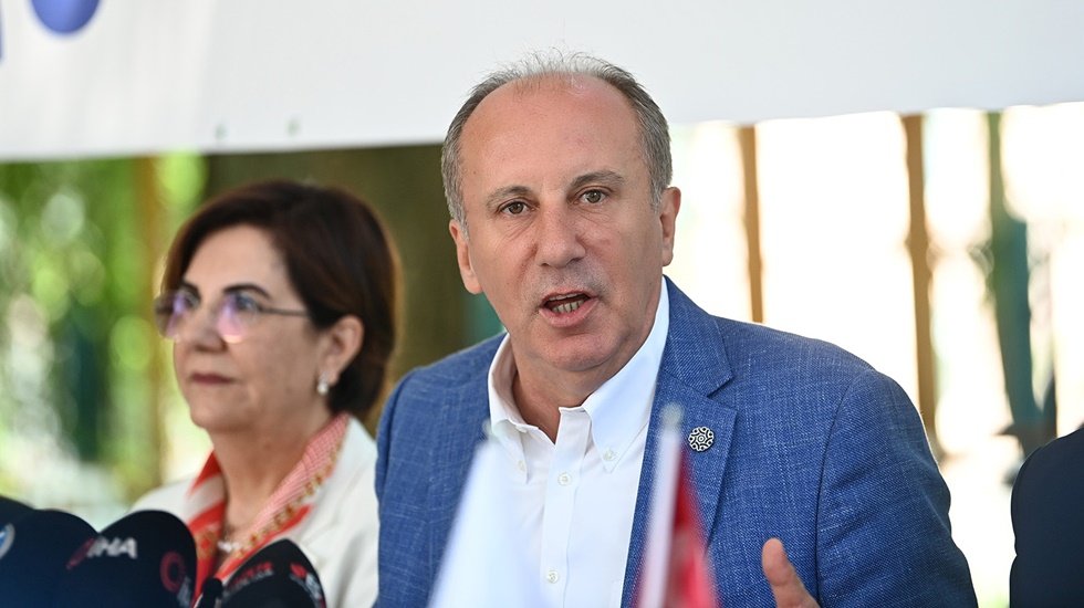 Muharrem İnce: Sigaraya vatandaş değil devlet bağımlı olmuş