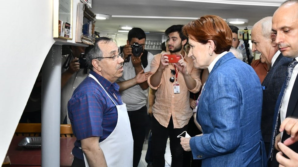 Akşener: "Onlar yapmıyor kardeşim, biz yapacağız. El ele vereceğiz ve inşallah biz yapacağız"