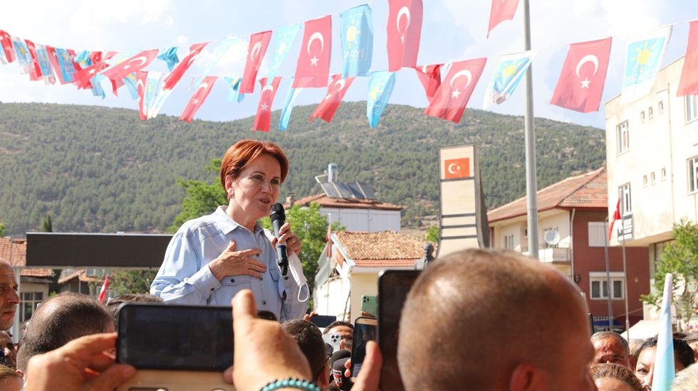 Akşener: &ldquo;Sayın Erdoğan namusun &uuml;zerine yemin ettin. Ve o yemini bozdun&rdquo;
