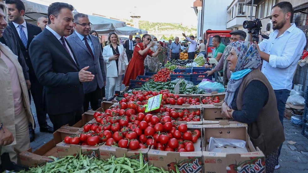 Ali Babacan: En &ouml;nemli konuşmayı se&ccedil;im g&uuml;n&uuml; yapacağız