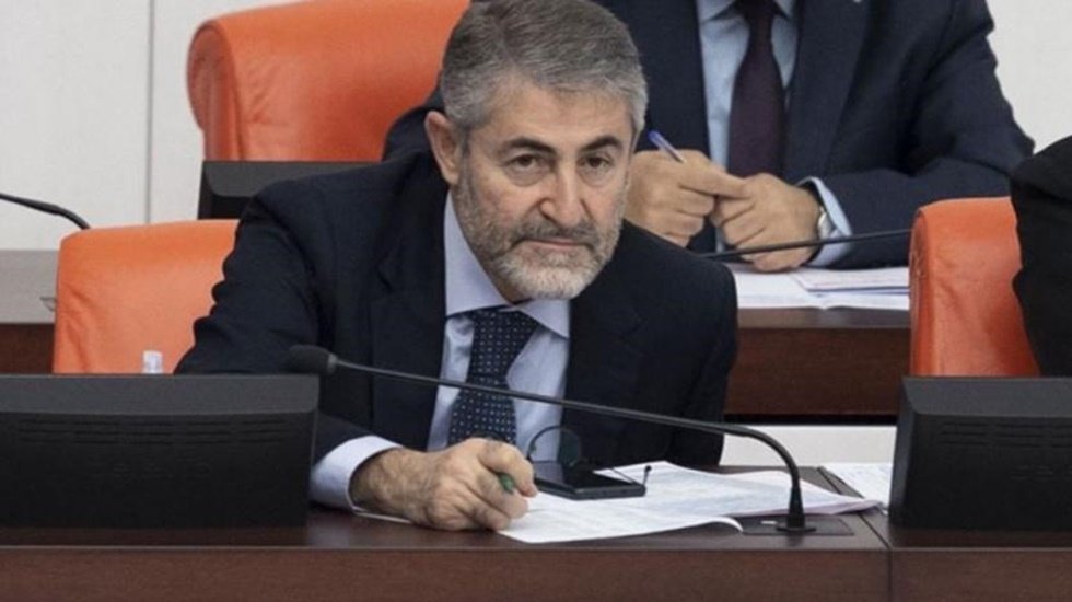 "Vatandaş ekmek bulamıyor! Sayın Bakan Nebati felsefe yapıyor"