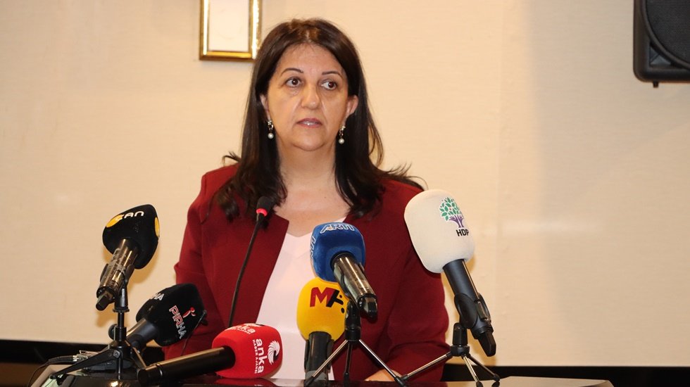 Pervin Buldan: "Abdullah &Ouml;calan bize muhalefetle g&ouml;r&uuml;şme gibi bir sorumluluk y&uuml;kledi"