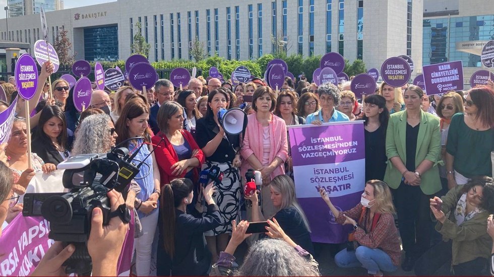 Buldan: İstanbul S&ouml;zleşmesi kırmızı &ccedil;izgimizdir, asla vazge&ccedil;meyeceğiz