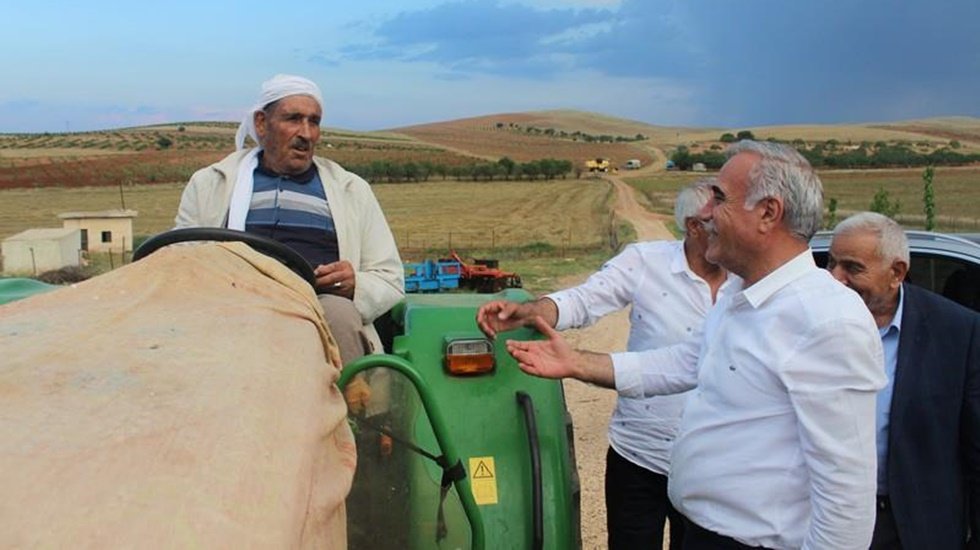 &Ccedil;ift&ccedil;i nasıl g&uuml;bre alırım, nasıl mazot alırım derdinde