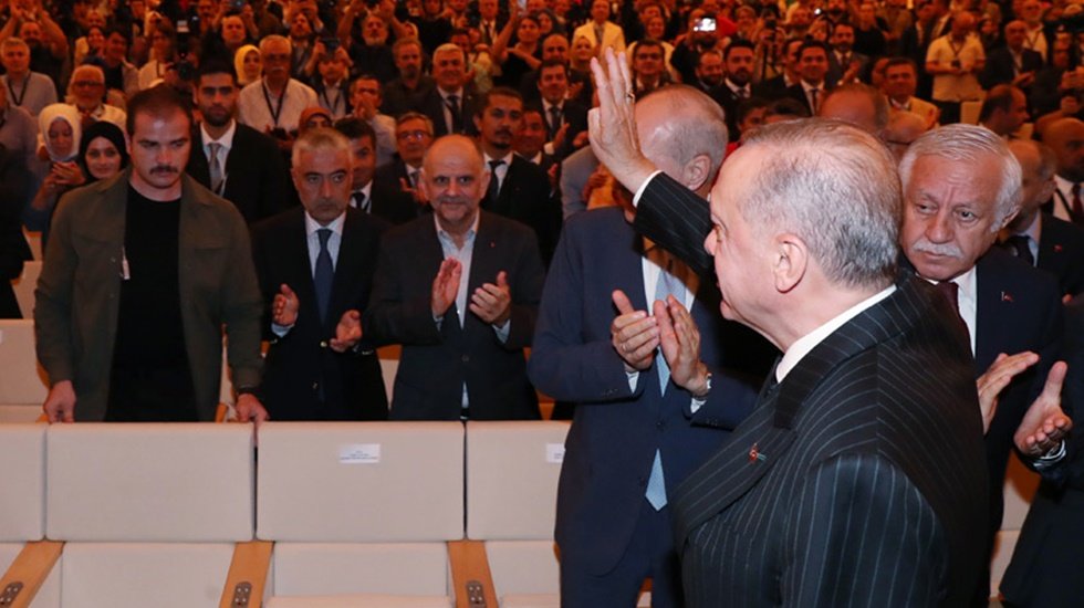 Erdoğan: &ldquo;Azgın azınlığın sessiz &ccedil;oğunluğa tahakk&uuml;m&uuml;ne izin vermedik&rdquo;