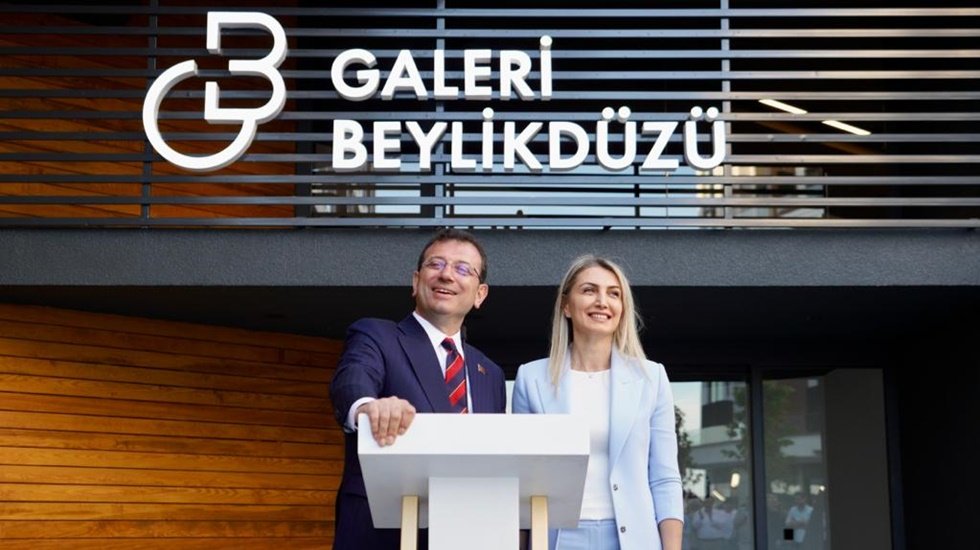 İmamoğlu: “Galeri Beylikdüzü İstanbul’a emanet”