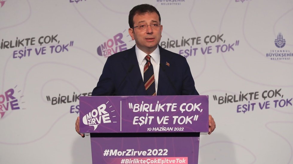 İmamoğlu &lsquo;Mor Zirve&rsquo;de: Bir Avu&ccedil; İnsan İstanbul S&ouml;zleşmesi&rsquo;ni Parampar&ccedil;a Etti