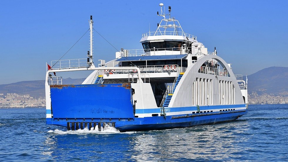 İzmir'de feribot &uuml;cretleri zamlandı&hellip;
