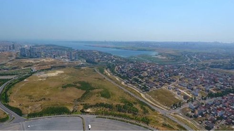 Kamulaştırılan olimpiyat alanı belediye eliyle parsel parsel satılmış