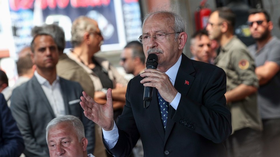 Kılı&ccedil;daroğlu: &ldquo;Hepsinin adını, soyadını, kimliğini, kimin milyar dolarları vurduğunu biliyorum&rdquo;