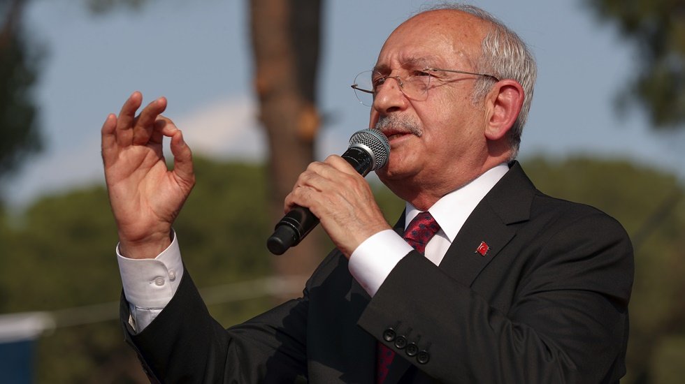 Kılı&ccedil;daroğlu'ndan iptal edilen mezuniyet t&ouml;renine tepki: 'Orada olacağız'
