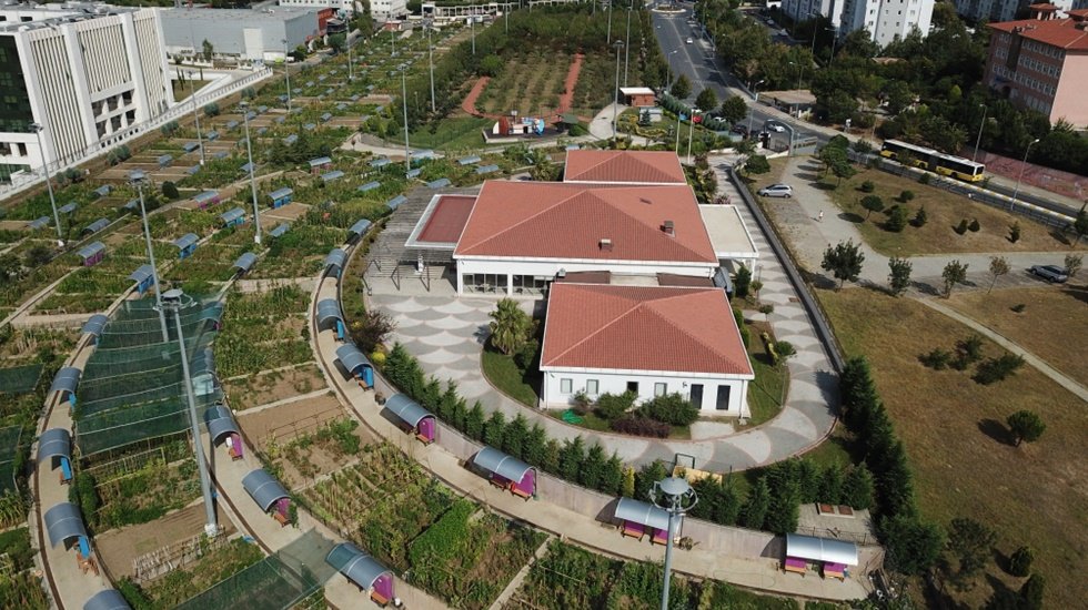 Küçükçekmece, yeşil alanları ile Yeşilçekmece oluyor…