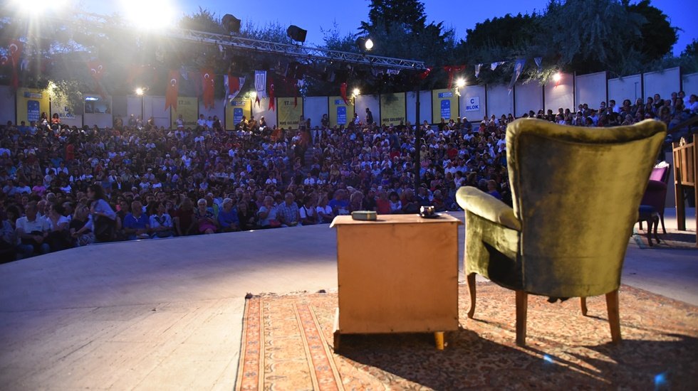 Tiyatro &Ouml;zg&uuml;rl&uuml;k Parkı&rsquo;nda başlıyor