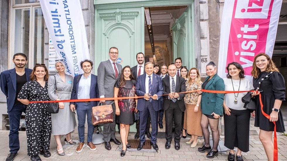 Tun&ccedil; Soyer Br&uuml;ksel&rsquo;deki İzmir Evi&rsquo;nin a&ccedil;ılışını yaptı