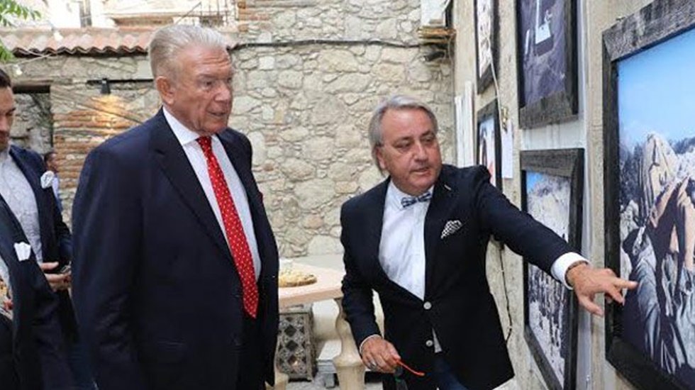 Uğur D&uuml;ndar: İşsizlikle m&uuml;cadele eden Korcan Karar kangren oldu