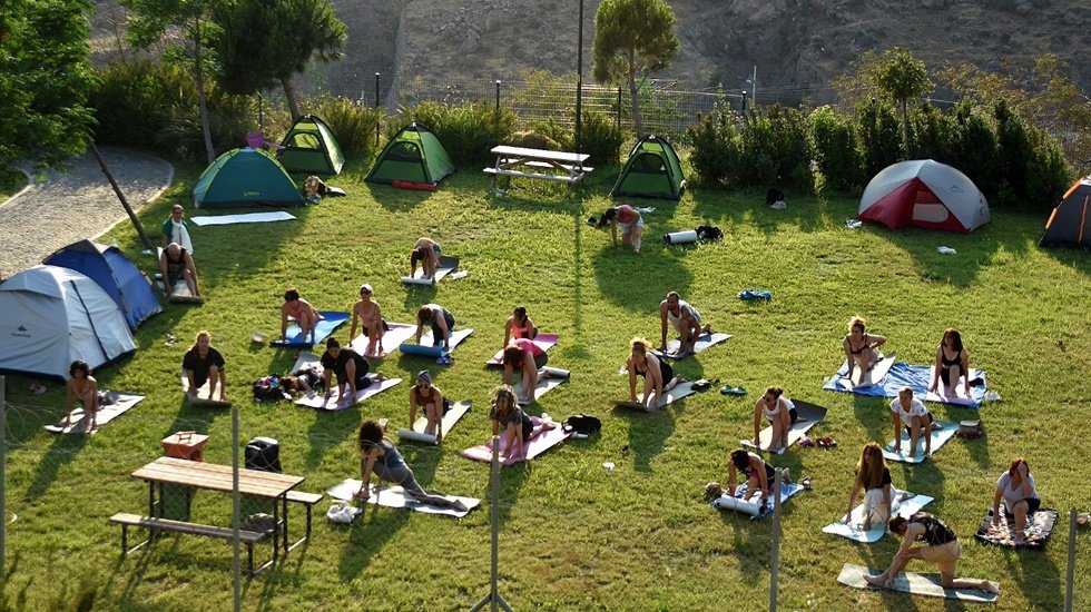 Yoga festivali Macera Parkı'nda başladı