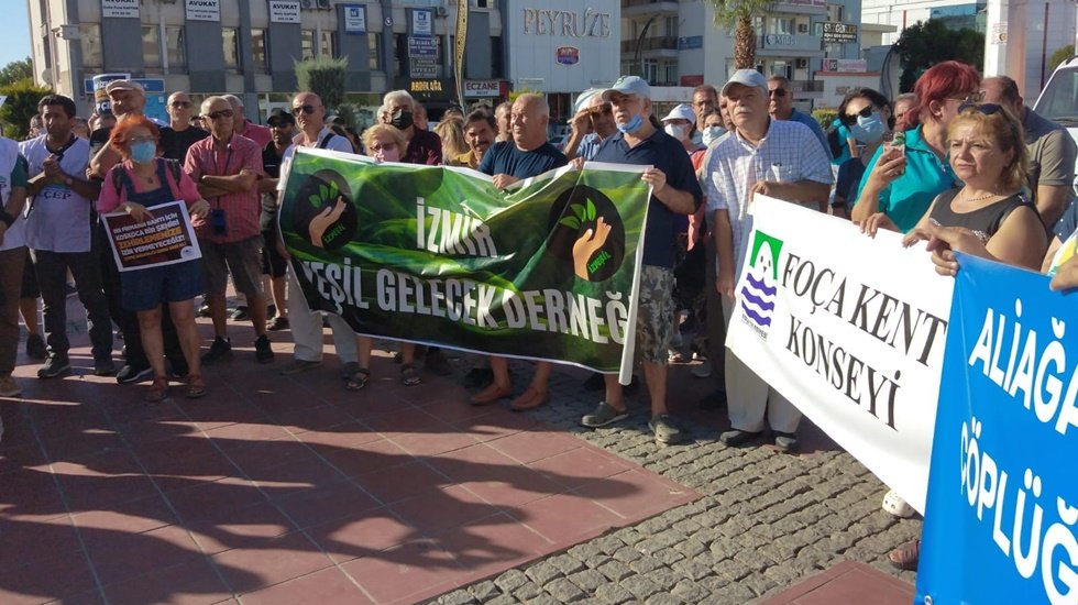 Asbestli gemi Aliağa'da protesto edildi&hellip;